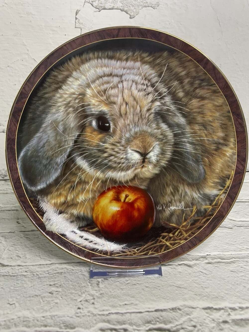The Bradford Exchange Bunny Tales Apple Dumplin Collector Plate